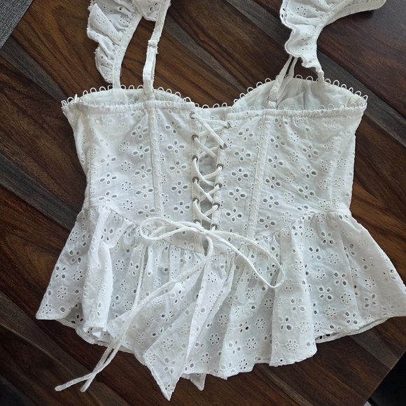 Astr Adorable White Eyelet Ruffle Strap Top Tie Up Back Zipper Boning NWT Med - Picture 10 of 12